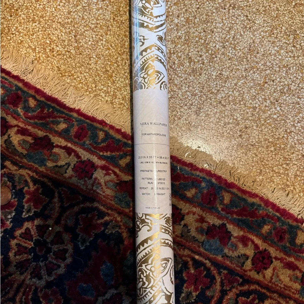 Elegant Gold Paisley Wall Decor, York Wall coverings for Anthropologie, one roll